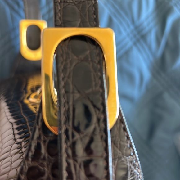 🔹 Mock Croc Leather Bag Made in Italy with Adjustable Strap - Picture 11 of 14